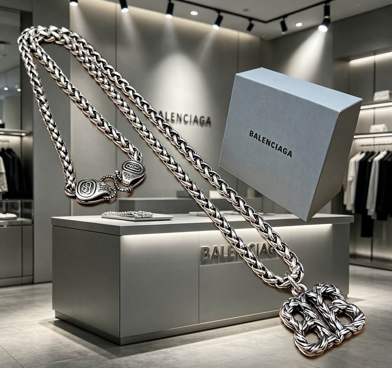 Balenciaga Necklace 06yxs53